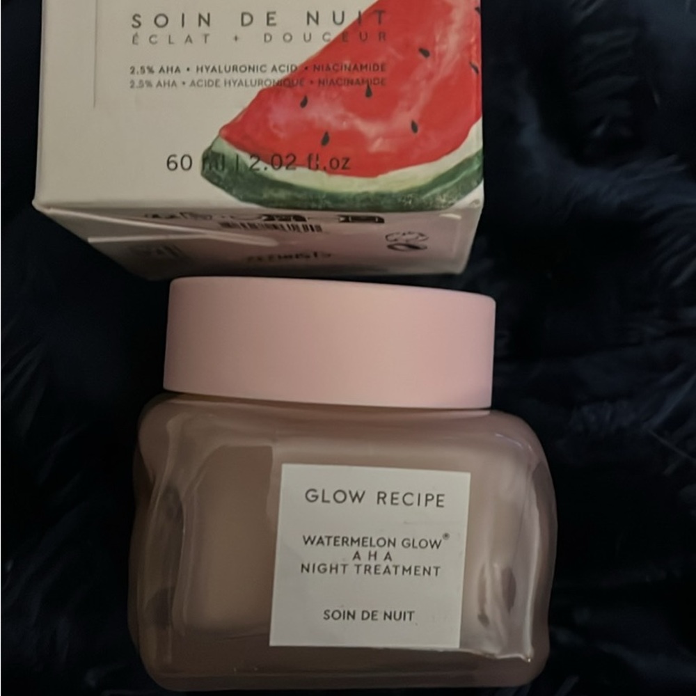 Glow Recipe Watermelon glow AHA Night Treatment - Picture 2 of 5